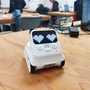 Workshop robotika - Codey Rocky